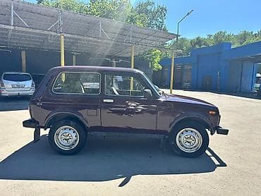 нива инжектор: ВАЗ (ЛАДА) 4x4 Нива: 2011 г., 1.7 л, Механика, Бензин, Внедорожник — 3