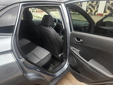 Hyundai Kona: 2020 г., Автомат, Кроссовер — 2