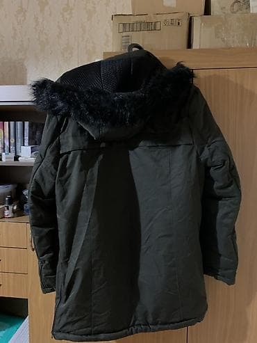 Мужская обувь: Моя прошлогодняя зимняя куртка в хорошем состоянии (покупалась в — 2