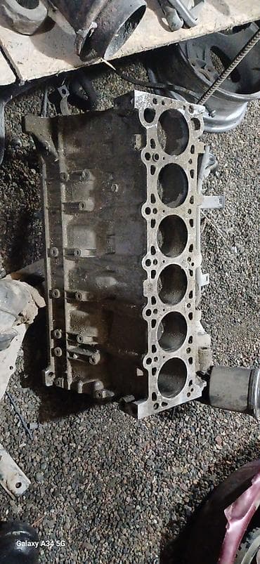 степ эреф 1: Бензиндик кыймылдаткыч BMW 1996 г., 2 л, Колдонулган, Оригинал, Германия — 2