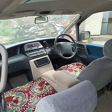 Toyota: Toyota Estima: 1997 г., 2.2 л, Дизель, Минивэн — 6