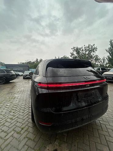 byd leopard 7: Lixiang L7: 2025 г., 1.5 л, Автомат, Гибрид, Кроссовер — 4