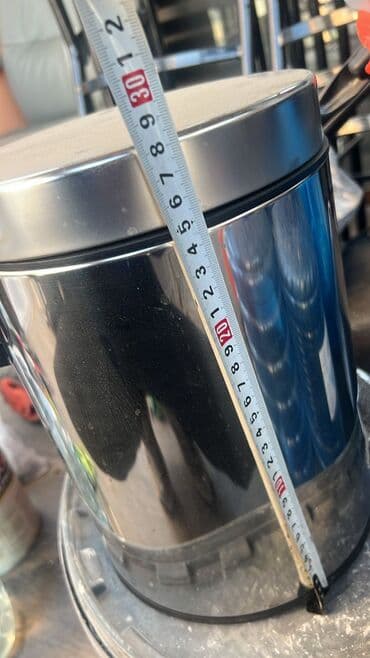 набор школьника: Мусорные ведра металлические нержавейка. Нам не подошли по размеру — 3