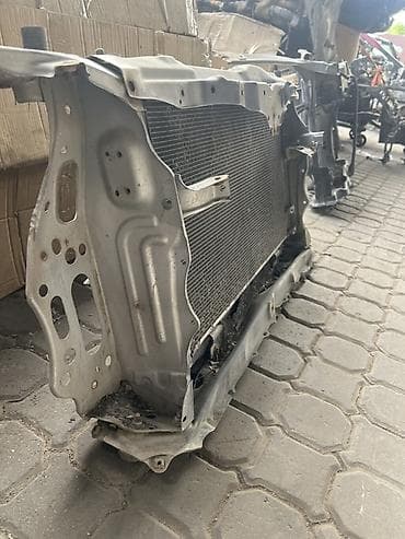 rx 5700xt: Lexus Gs350 4 wd . Американец Панель телевизора (рама переднего узла) — 3