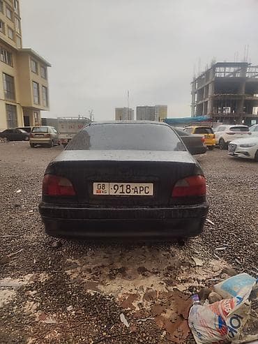 рх 350: Toyota Avensis: 1998 г., 1.6 л, Механика, Бензин, Седан — 2