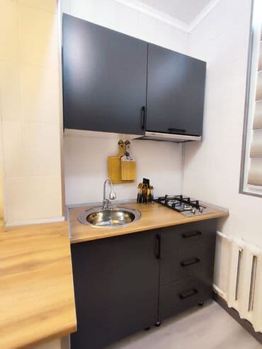 Линолеум: 3 комнаты, Постельное белье, Кондиционер, Парковка — 4