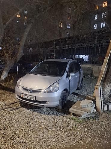 Honda Fit: 2024 г., 1.3 л, Автомат, Бензин, Хэтчбэк