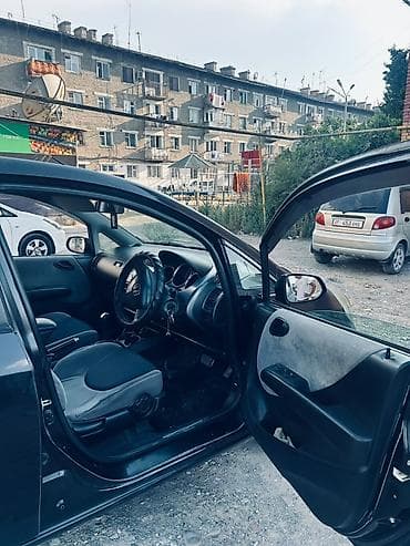 maxxis 980: Honda Fit: 2003 г., 1.3 л, Автомат, Бензин, Хэтчбэк — 4