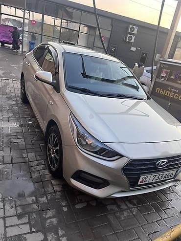 spark 2012: Hyundai Solaris: 2017 г., 1.6 л, Автомат, Бензин, Седан — 1