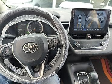 королла 2017: Toyota Corolla: 2019 г., 1.8 л, Автомат, Гибрид, Седан — 7