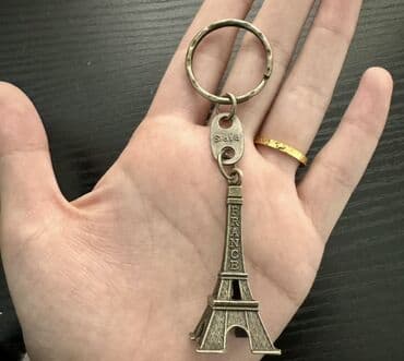 эфелева башня: Брелок «Эйфелева башня» - Дизайн: миниатюрная Эйфелева башня с — 2