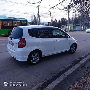 motor cycle: Honda Fit: 2001 г., 1.3 л, Вариатор, Бензин, Хэтчбэк — 6