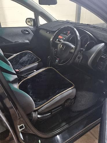 Унаа: Honda Fit: 2003 г., 1.3 л, Вариатор, Бензин, Хетчбек — 7