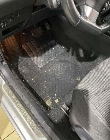 обшивка дверных карт: Салонду кайтадан тартуу — 7