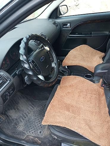дэу матиз 1: Ford Mondeo: 2004 г., 2 л, Кол менен иштөөчү, Бензин, Универсал — 4