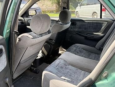 mitsubishi eclipse: Mazda 626: 1997 г., 1.8 л, Механика, Бензин, Седан — 5