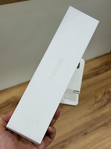burker часы: Apple Watch Series 8, 45 mm (бежевый цвет) + комплект + ремешки — 9