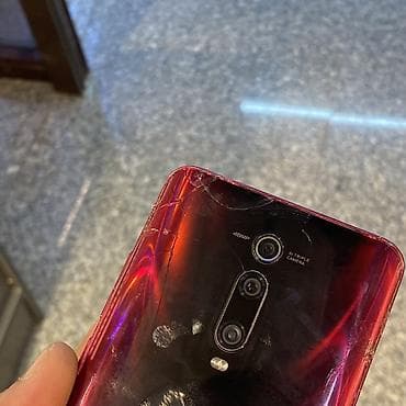 ксиоми 17: Xiaomi, Mi 9T Pro, Б/у, 128 ГБ, цвет - Красный, 2 SIM — 2