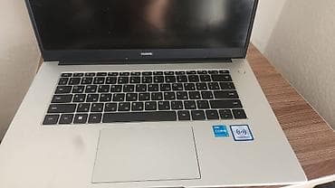Ноутбуки и аксессуары: Продаю отличный и тонкий ультрабук Huawei MateBook D 15 (модель — 2