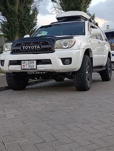 Toyota Hilux Surf: 2005 г., 4 л, Автомат, Газ, Внедорожник — 1