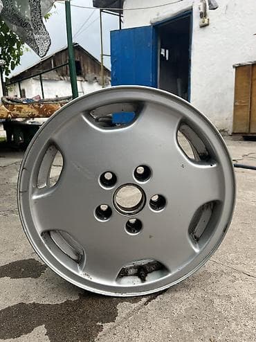 down pipe: Диски R 15 Audi, 1 шт, Б/у — 1