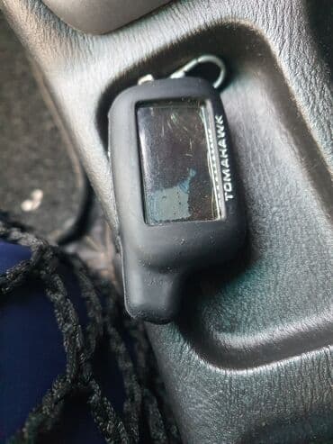 видеорегистратор комбо 3 в 1 бишкек: Брелок Тамагавк Х5 оригинал рабочий (сломан экран) — 1