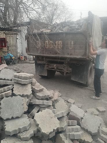 разгрузки: Вывоз строительного мусора — 4