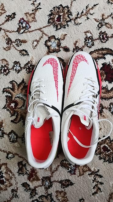 язычок: Футбольные зальники /кроссовки для зала Nike Phantom GT (IC) MADE IN — 1