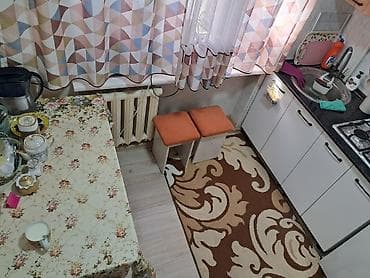 Квартиры: 3 комнаты, 63 м², Индивидуалка, 3 этаж — 5