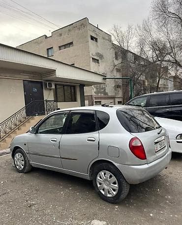 audi a1: Toyota Duet: 1999 г., Автомат, Бензин, Хэтчбэк — 3