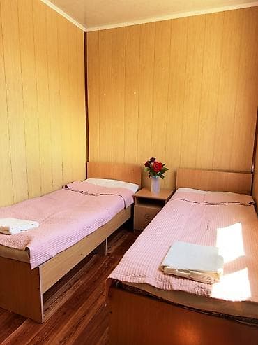 Недвижимость: Гостевой дом на Иссык-Куле, AККУЛА, Голубой Иссык-Куль, Чолпон-Ата, 1 место, На летний сезон — 6