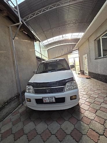 Honda Stepwgn: 2001 г., Минивэн