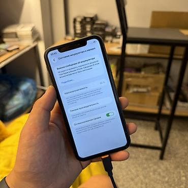 ipad 7th generation: IPhone 11, Б/у, 64 ГБ, Черный, Кабель, 82 % — 3