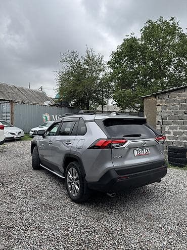 aвто: Toyota RAV4: 2020 г., 2.5 л, Автомат, Бензин, Кроссовер — 4