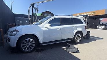 210 mers: Mercedes-Benz GL-Class: 2010 г., 4.6 л, Автомат, Бензин, Внедорожник — 4