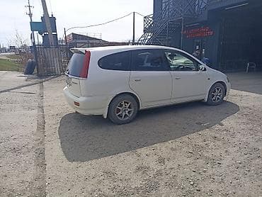honda odyssey салон: Honda Stream: 2003 г., Минивэн — 3