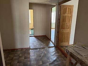 срочно продам дом новопокровка бишкек: 3 бөлмө, 72 м², Жеке план, 4 кабат — 4