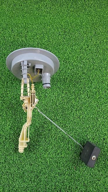 датчик уровня топлива w210: Датчик уровня поплавок топлива БМВ Е65 ​ Состояние: Б/У оригинальная — 1