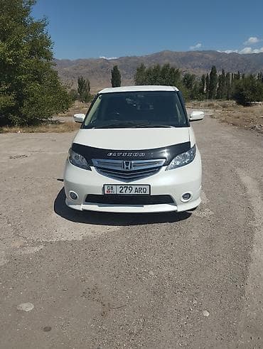 3х дверный: Honda Elysion: 2004 г., Газ, Минивэн — 9