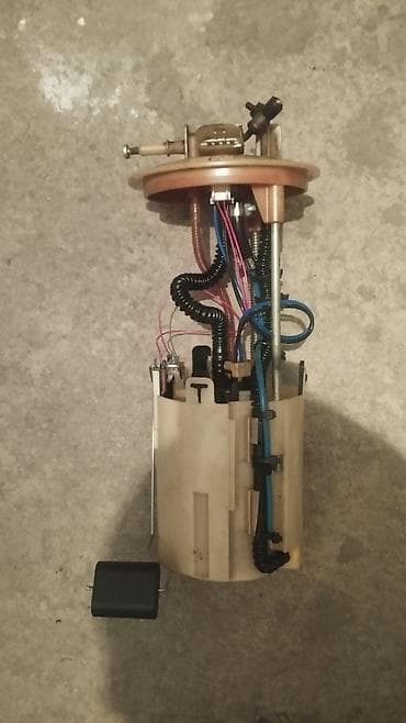 om 366: 2.2 сди Ом 651 ушул запчастары сатылат форсунка, турбина,стартер — 6