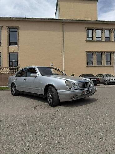 ош е34: Mercedes-Benz E-Class: 1996 г., 2.3 л, Кол менен иштөөчү, Бензин, Седан — 8