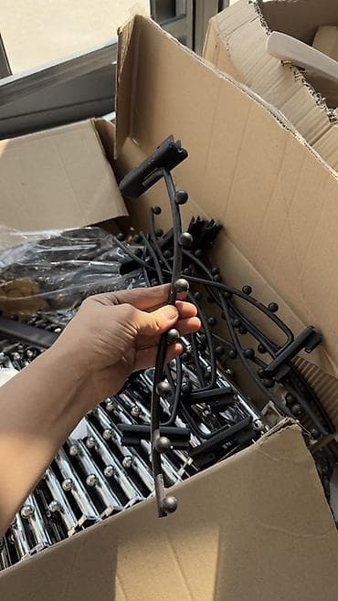 Кронштейны, стойки: Вешала-«водопады» для торгового оборудования — 5