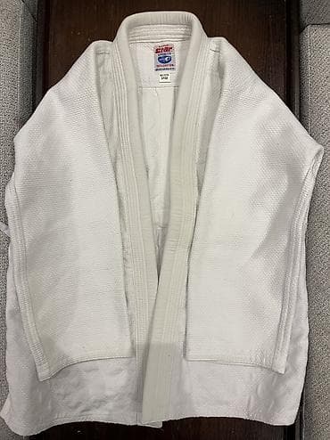 кимано карате: Кимоно для дзюдо/дзю-джитсу, классический белый комплект. - Состав — 3