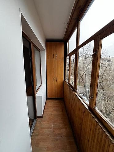 сдаю в аренду токмок: 3 комнаты, 74 м², Индивидуалка, 4 этаж — 5
