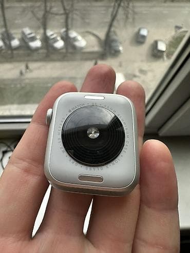 Apple Watch: Apple Watch (серия с прямоугольным экраном 40/41 мм, алюминиевый — 6