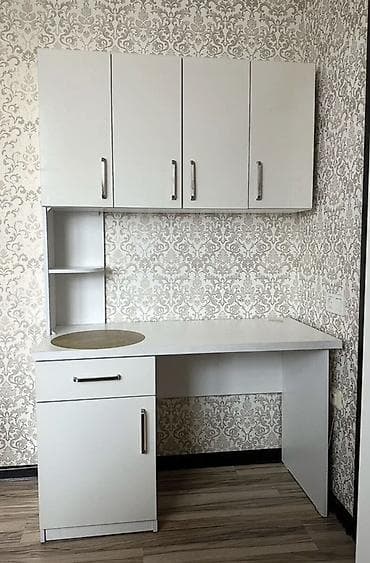 Офисная мебель: Кухонный гарнитур, цвет - Белый, ДСП — 1