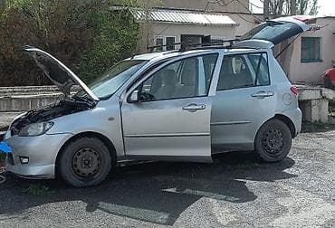 mazda 2: Mazda 2: 2003 г., 1.6 л, Механика, Бензин, Хэтчбэк — 1