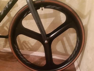 кабина мото: Трековый/фикс велосипед с аэродеталями - Рама и вилка: алюминий — 8