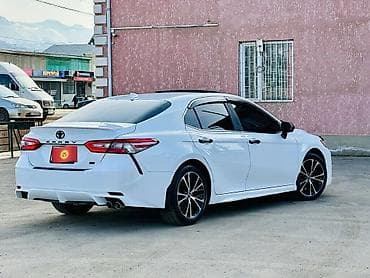 Унаа сатуу: Toyota Camry: 2018 г., 2.5 л, Автомат, Бензин, Седан — 5