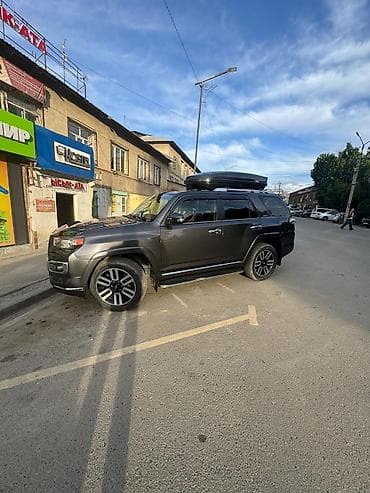 авто под выку: Toyota 4Runner: 2022 г., 4 л, Автомат, Бензин — 2